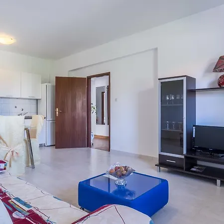 Tim Apartment