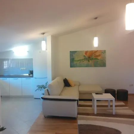 Tim Apartment *