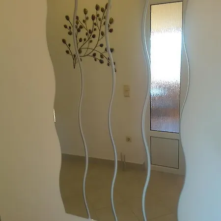 Apartment Tim